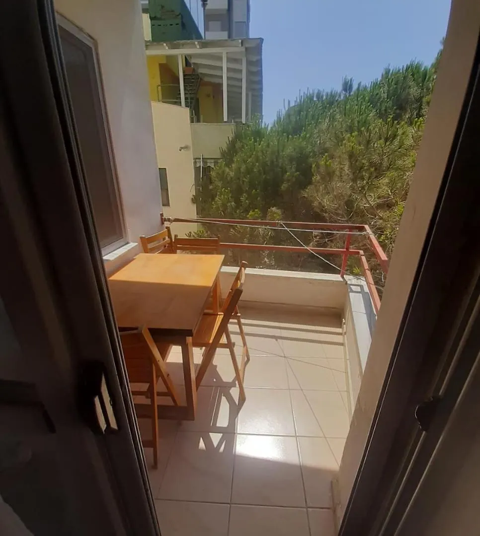 Apartment Giorgio'S Apartmant On The Sea Durres