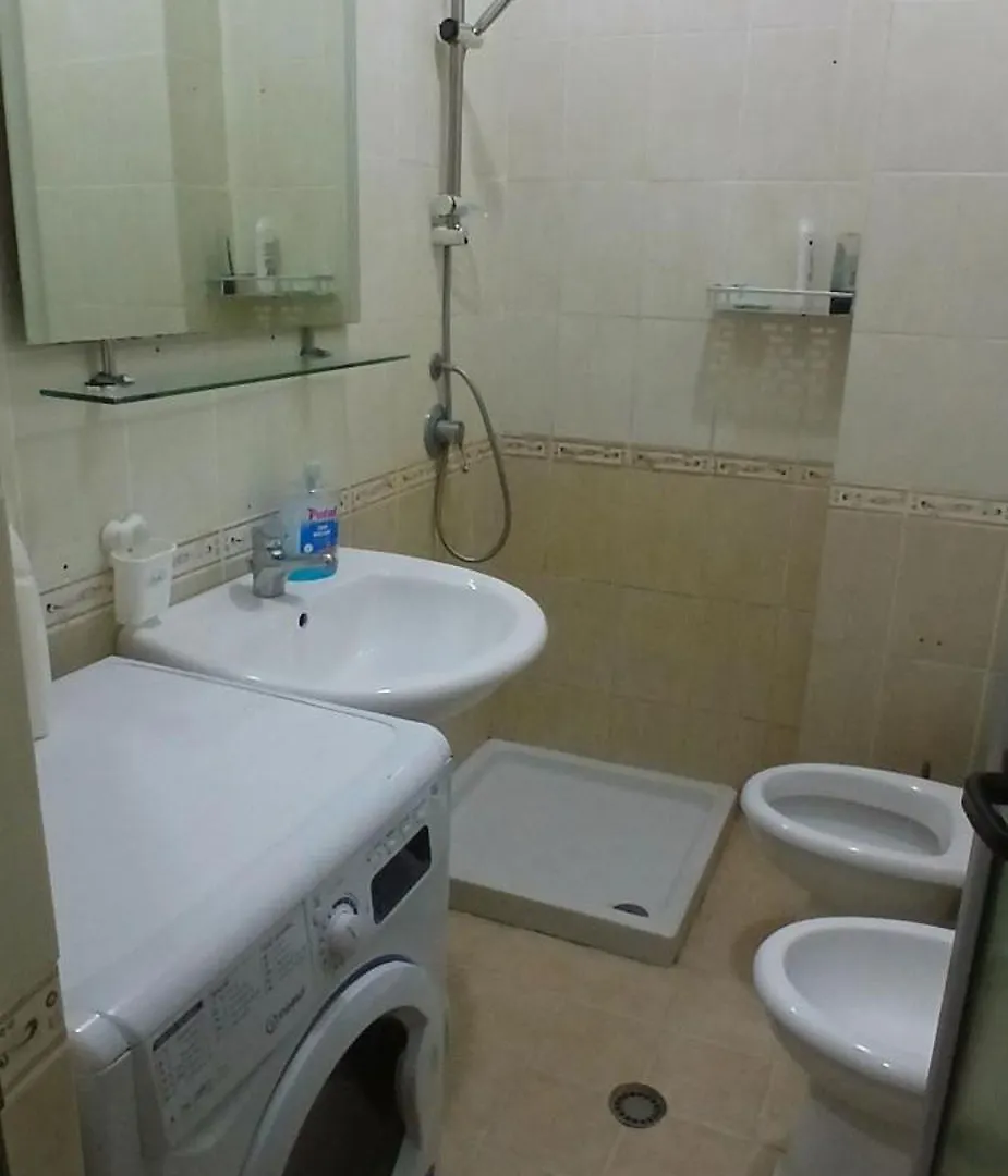 Apartment Giorgio'S Apartmant On The Sea Durres Albania